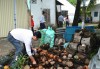 Đoàn Sở Y tế TP Cần Thơ và Trung tâm Kiểm soát bệnh tật kiểm tra, giám sát đột xuất công tác phòng, chống dịch bệnh SXH tại khu vực Thạnh Mỹ, phường Lê Bình, quận Cái Răng