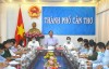 Đồng chí Trần Quốc Trung, Ủy viên Trung ương Đảng, Bí thư Thành ủy Cần Thơ, phát biểu chỉ đạo tại cuộc họp khẩn trực tuyến cùng lãnh đạo HĐND, UBND TP, các sở ban ngành và quận, huyện triển khai kế hoạch đáp ứng với từng cấp độ dịch bệnh COVID-19 trên địa