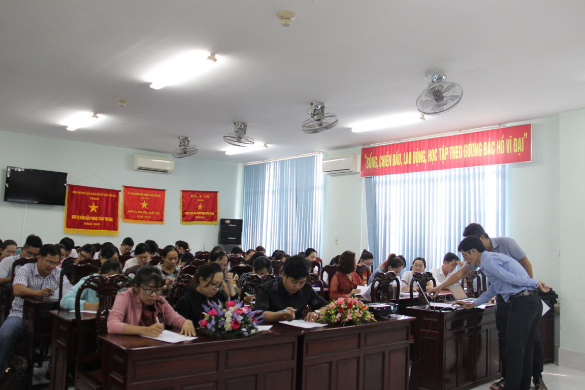 tap huan tiem chung cdccantho 2
