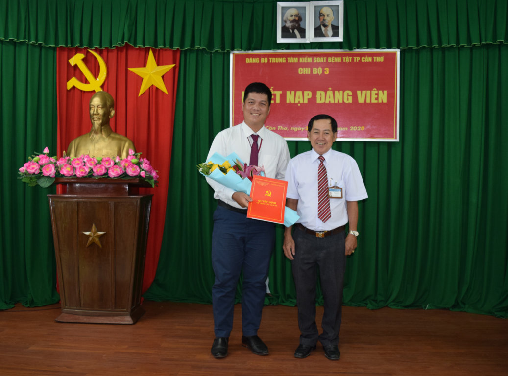 KET NAP DANG VIEN KHIEM QUANG 0002