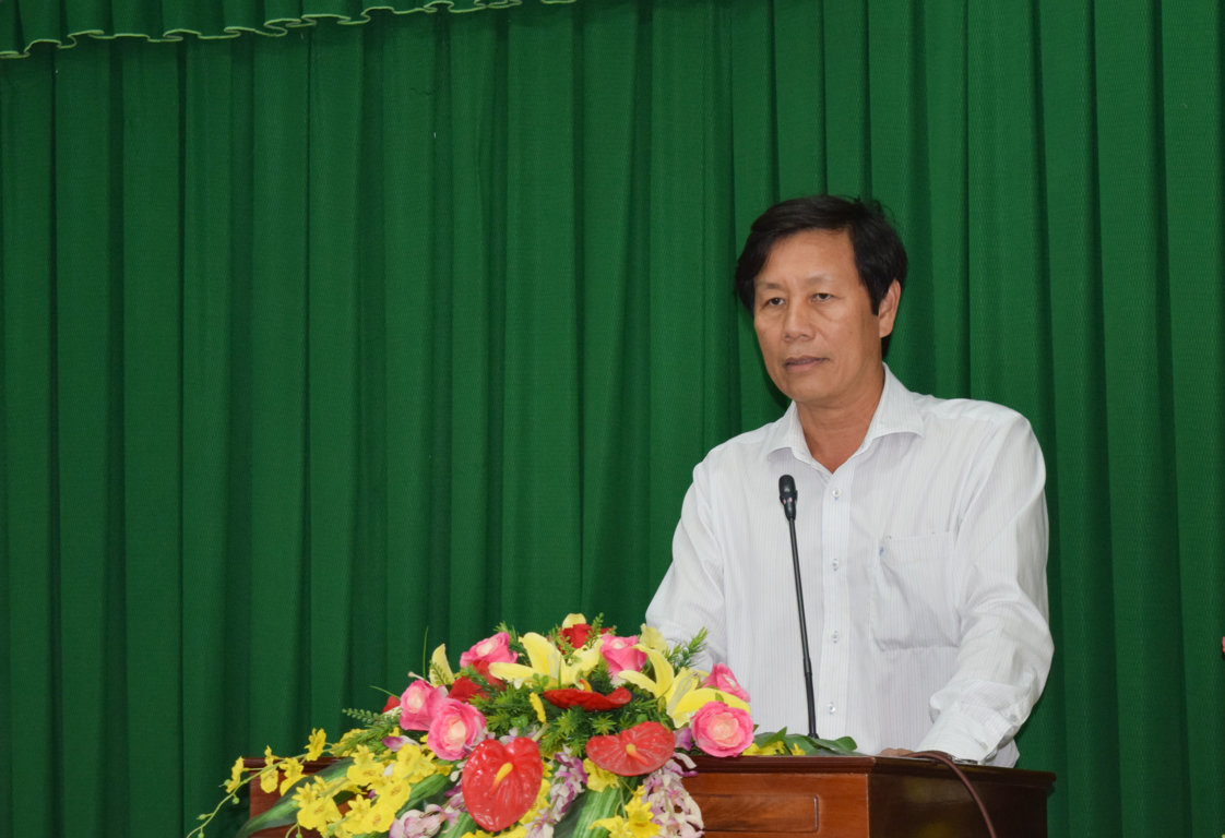 TRAO QUYET DINH BO NHIEM CDC VA TRUONG CDYT 0004