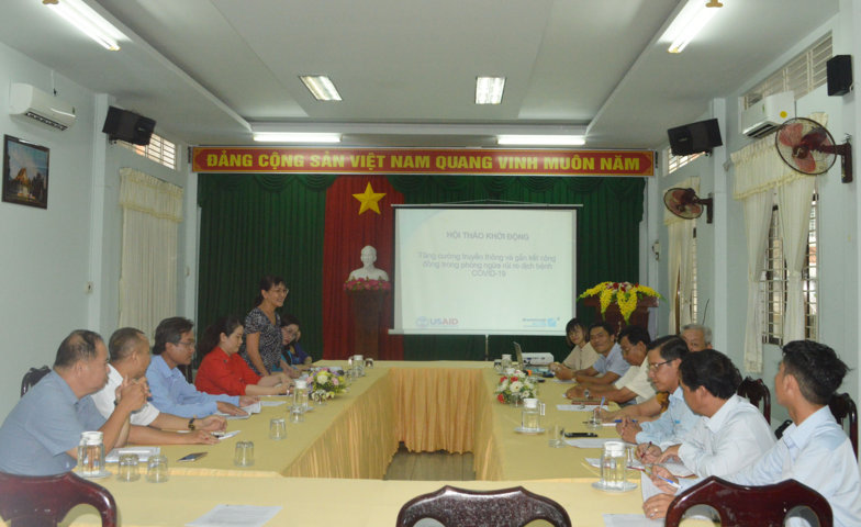 Các đại biểu tham dự tại hội thảo