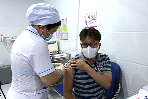 Tiem vac xin phu san