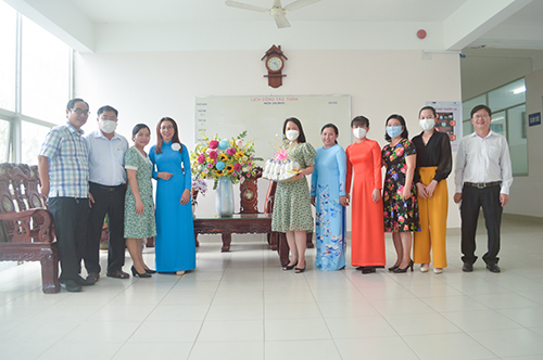 CDC QUOC TE PHU NU 08