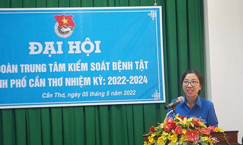 Đồng chí Phan Anh Trang, Phó Bí thư Đoàn Khối cơ quan dân chính Đảng thành phố Cần Thơ phát biểu tại Đại hội.