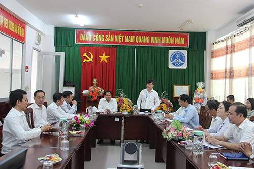 BI THU THANH UY CHUC TET CDC 0004