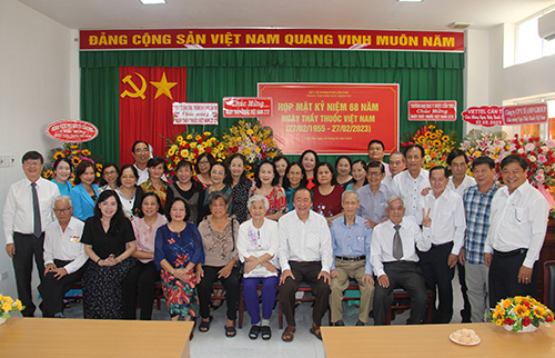 NGAY THAY THUOC CDC 0005