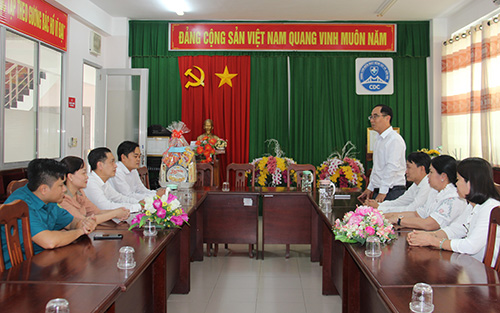 UB AN BINH CHUC MUNG CDC 0002