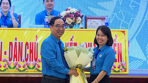DAI HOI CONG DOAN CDC 0004