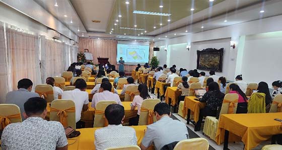Lớp tập huấn kiến thức, kỹ năng về PC HIV/AIDS và giảm kỳ thị phân biệt đối xử cho cán bộ y tế trường học, cán bộ đoàn các trường THPT
