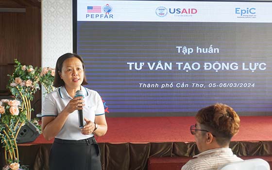 TAP HUAN KY NANG HIV 02