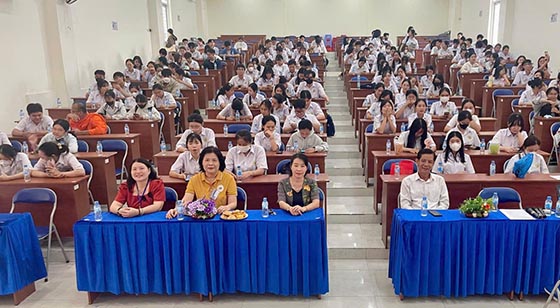 TRUYEN THONG THUOC LA – 02