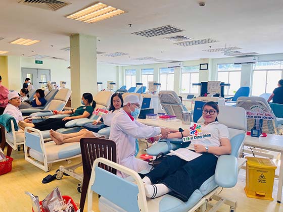 CDC HIEN MAU TINH NGUYEN – 5