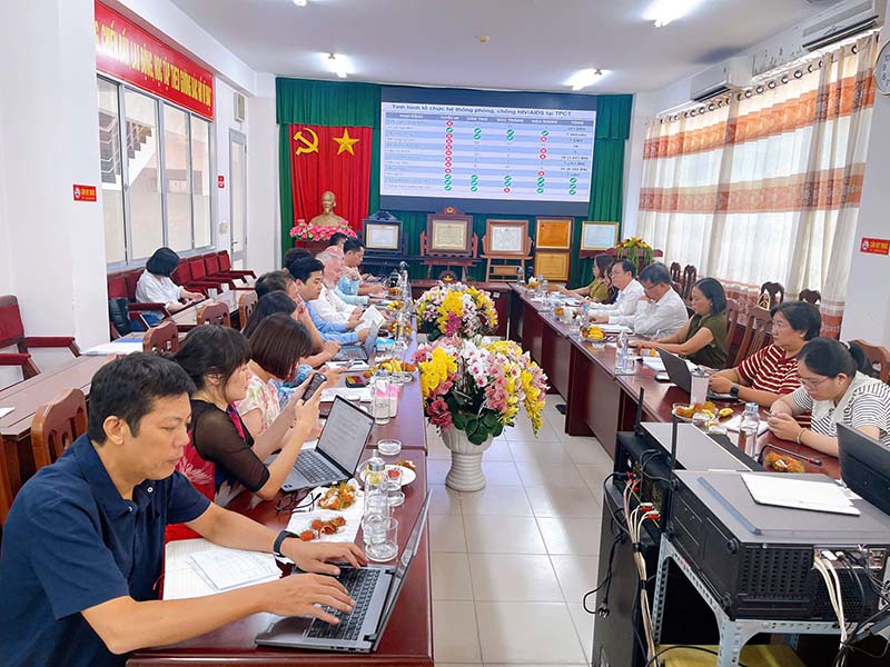 CụcPhongBenh lamviectaiCDC 03